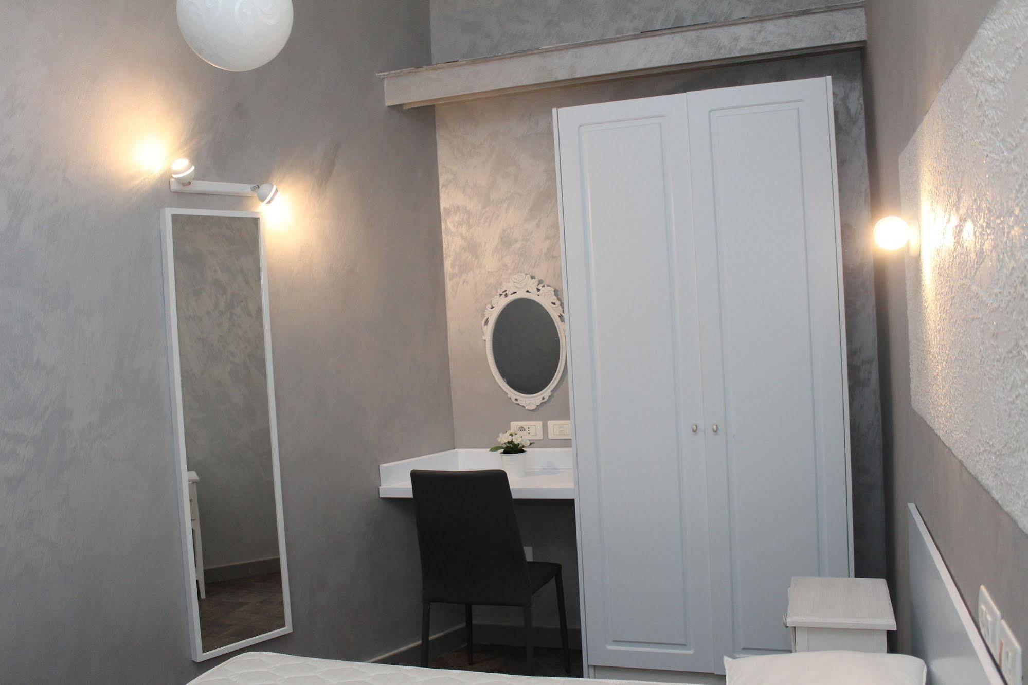 Residenza Nicola 3* Nápoles